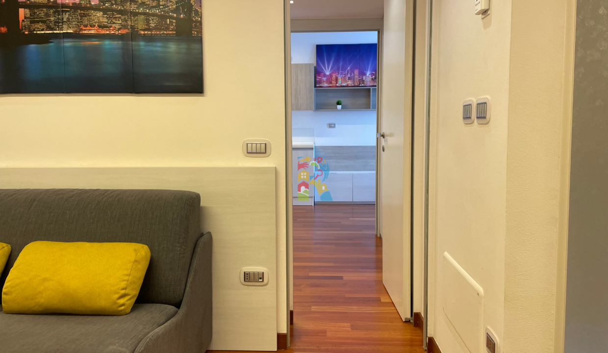 R27_casa_giulianova_cabina_armadio5