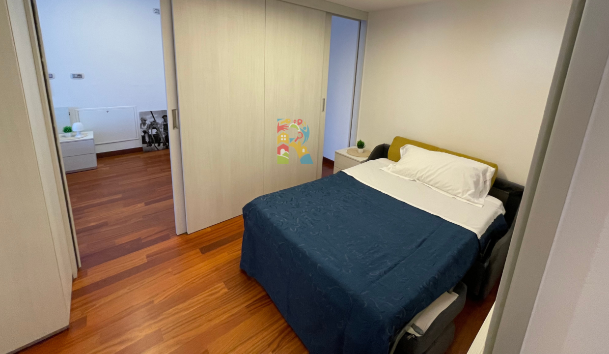 R27_casa_giulianova_cabina_armadio9