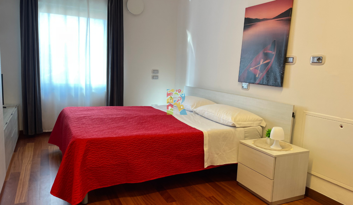R27_casa_giulianova_camera_matrimoniale4